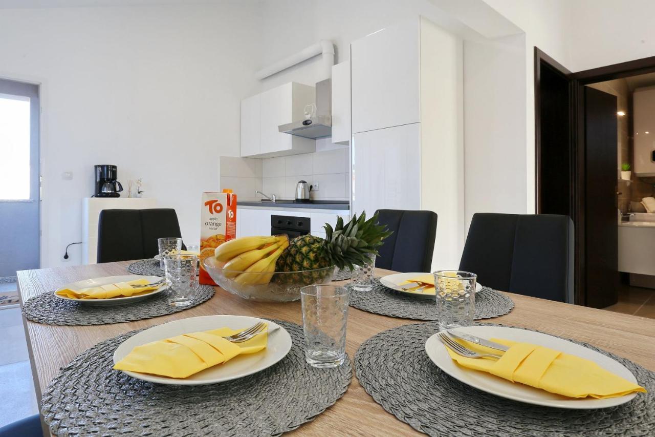 ויר Apartments Lisac מראה חיצוני תמונה