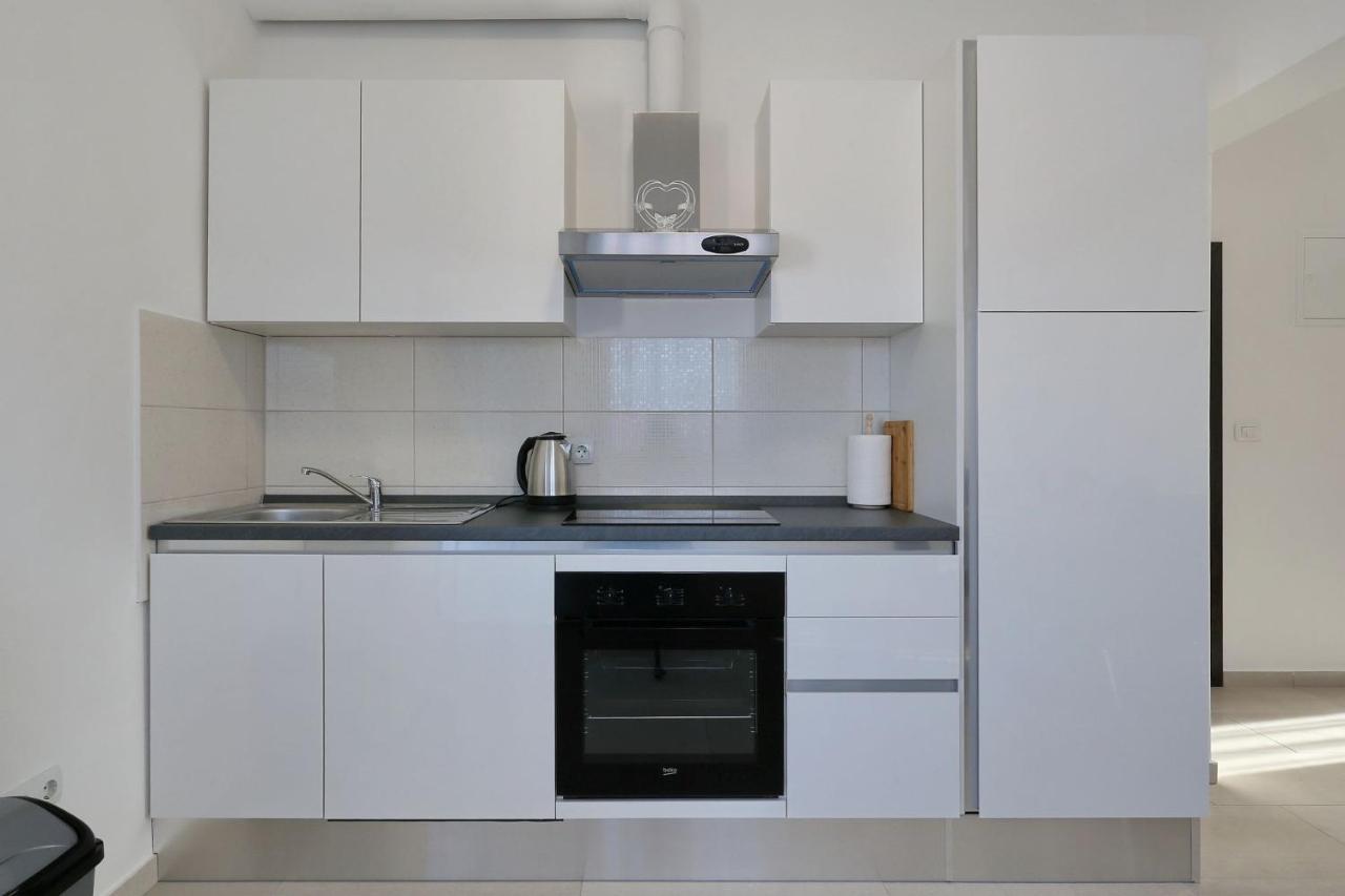 ויר Apartments Lisac מראה חיצוני תמונה