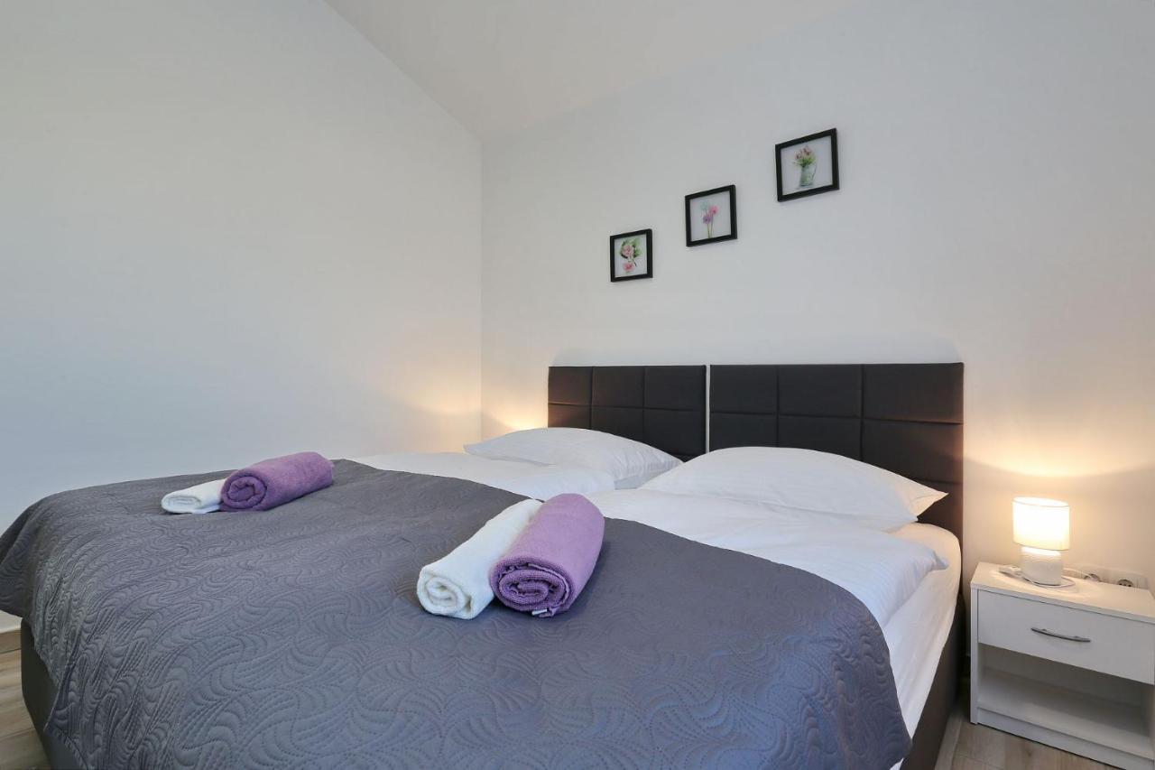 ויר Apartments Lisac מראה חיצוני תמונה