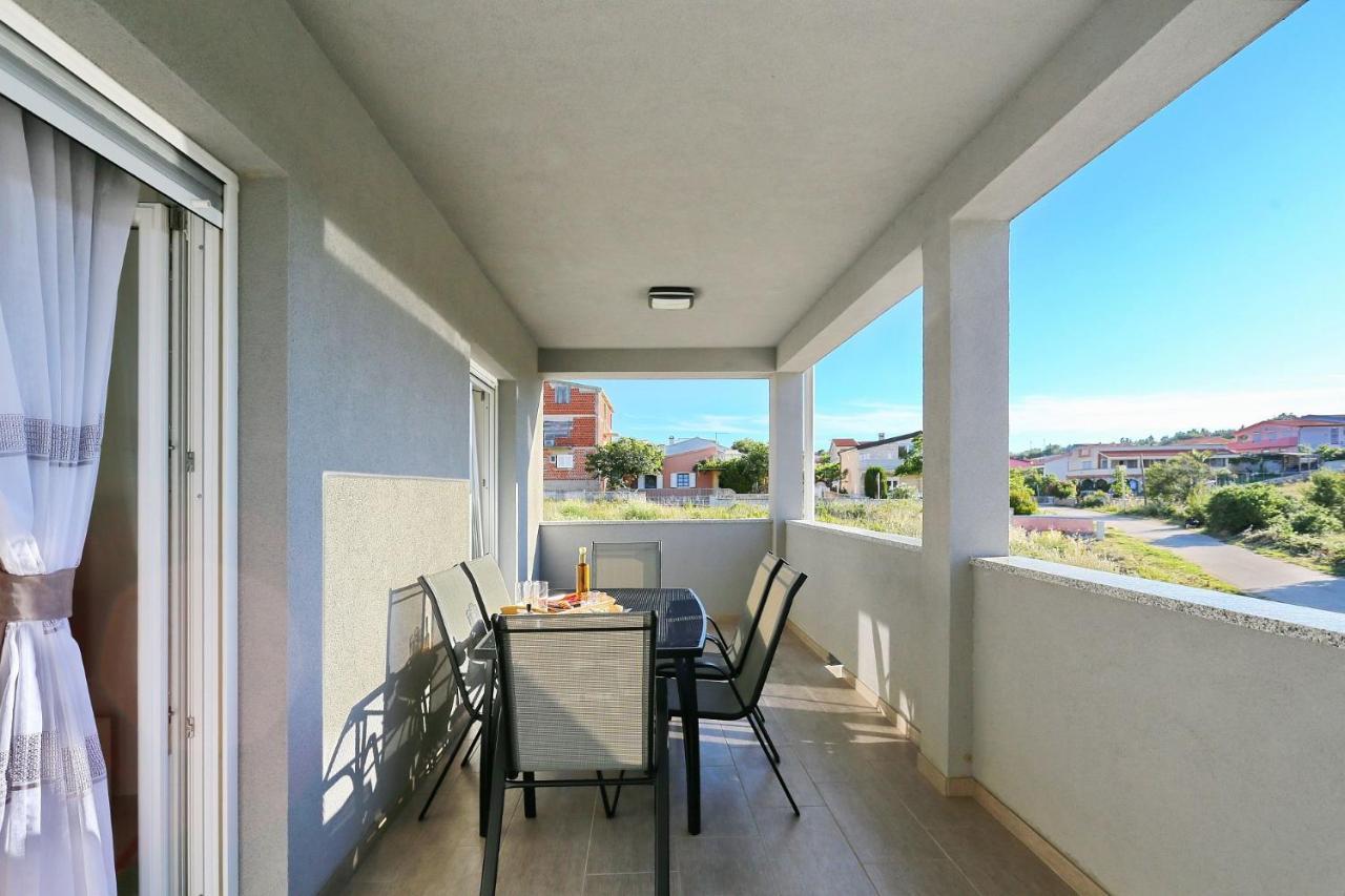 ויר Apartments Lisac מראה חיצוני תמונה
