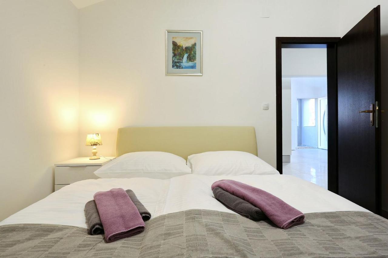 ויר Apartments Lisac מראה חיצוני תמונה