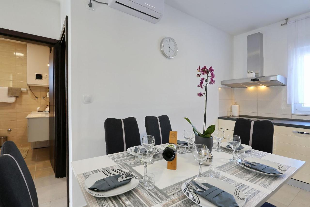 ויר Apartments Lisac מראה חיצוני תמונה