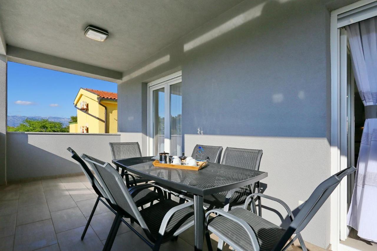 ויר Apartments Lisac מראה חיצוני תמונה
