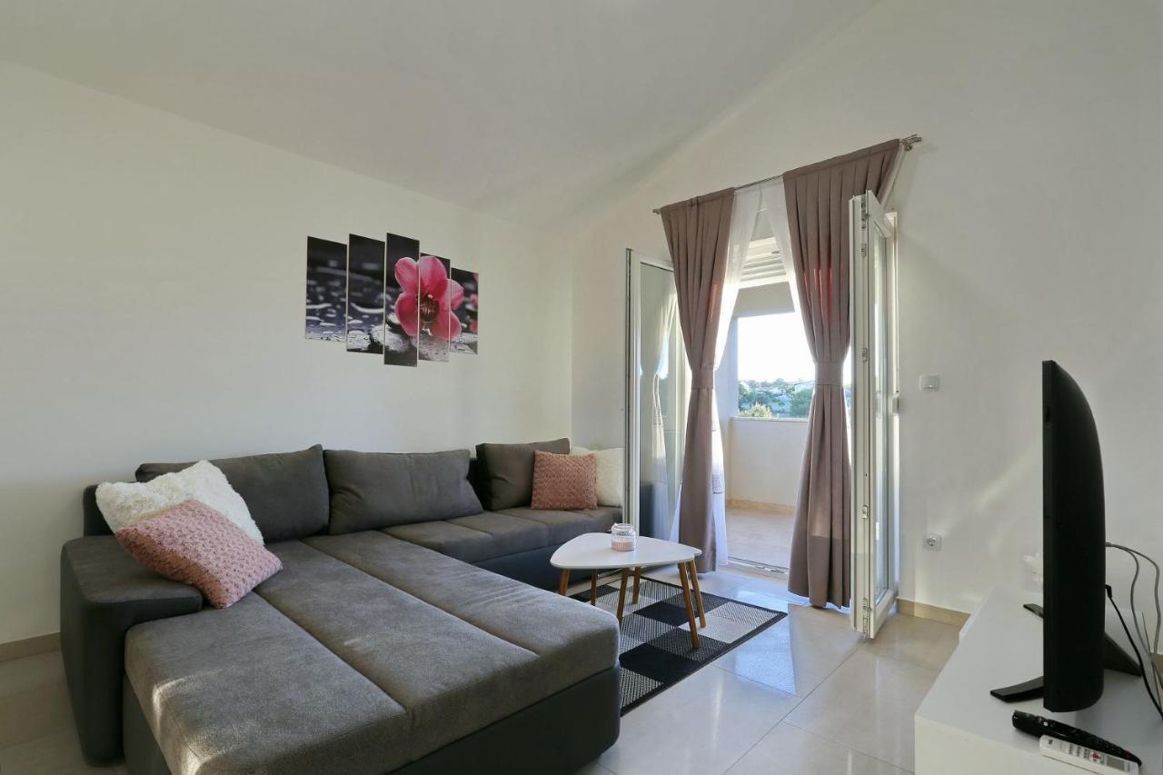 ויר Apartments Lisac מראה חיצוני תמונה