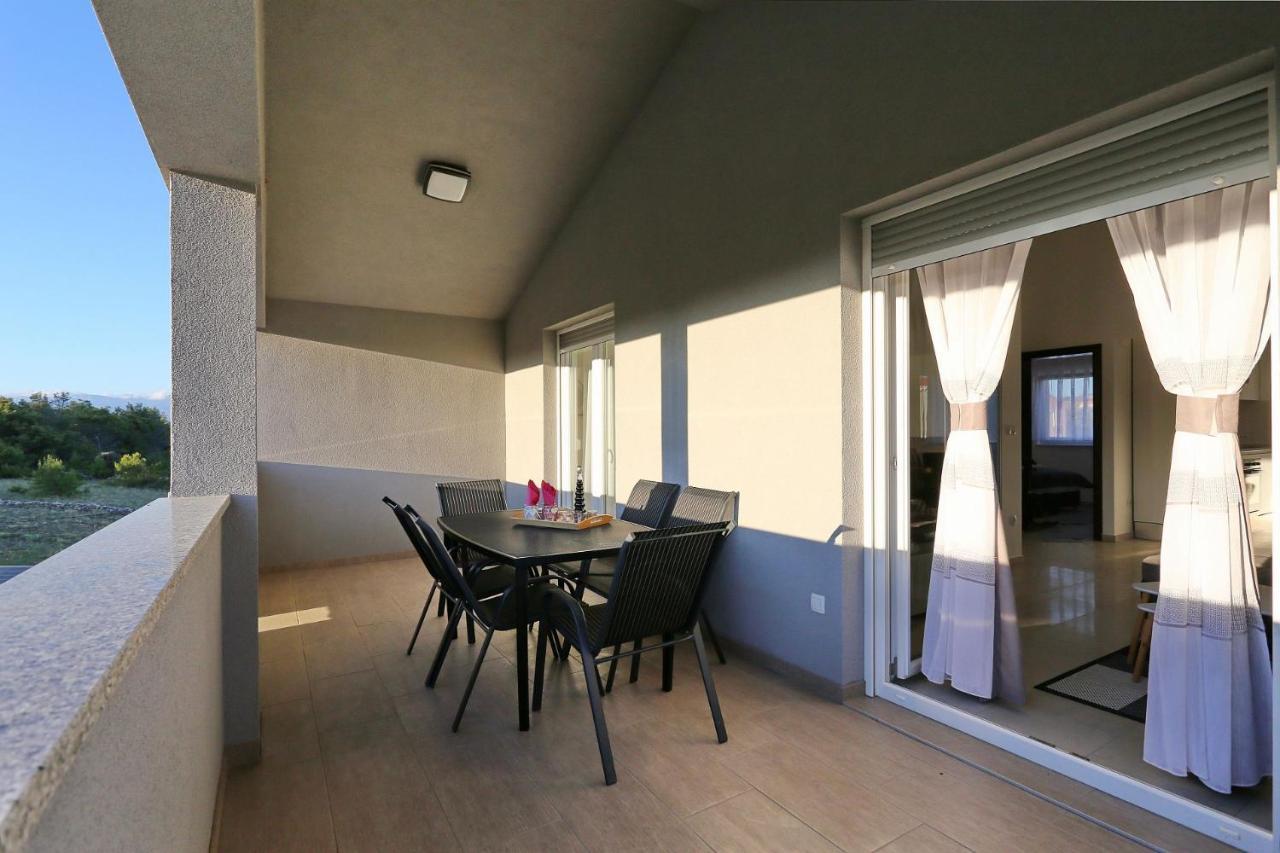ויר Apartments Lisac מראה חיצוני תמונה