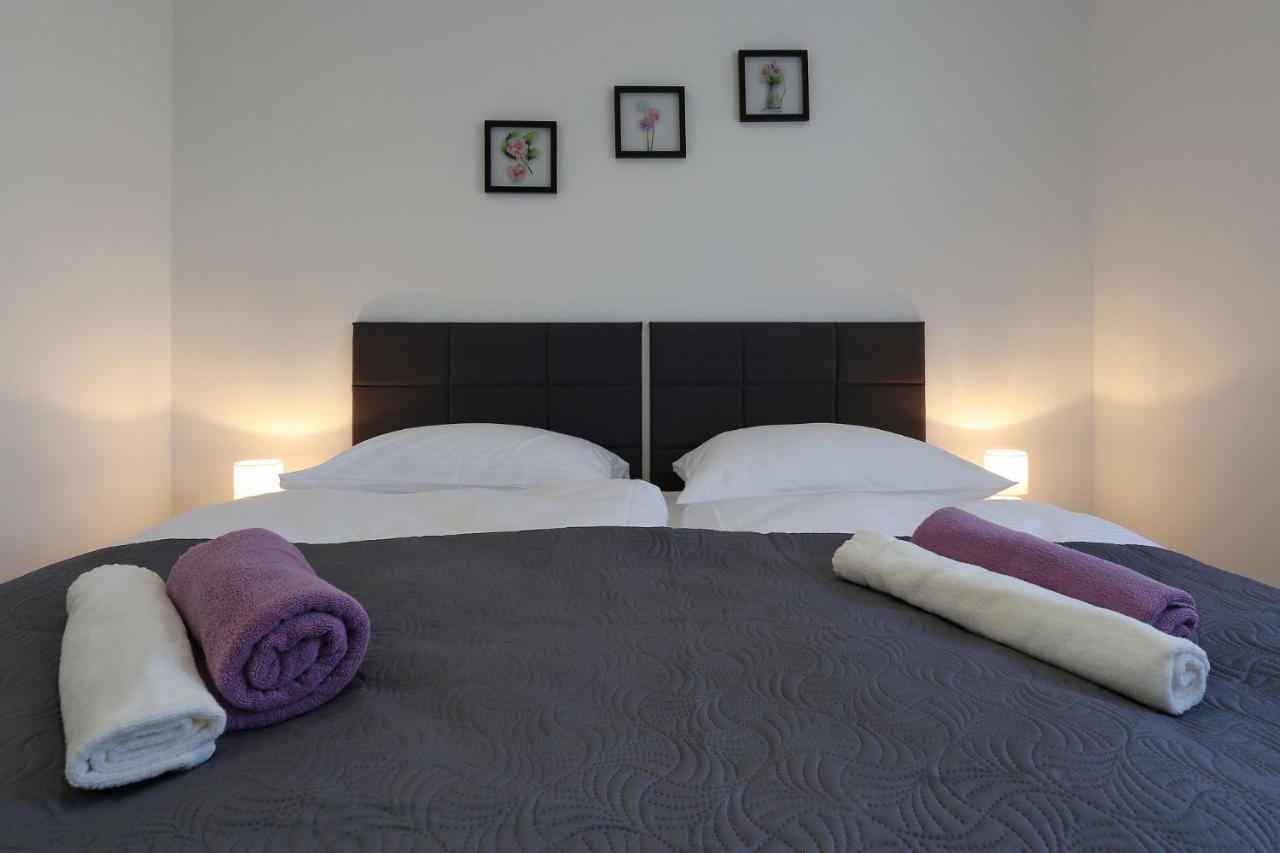 ויר Apartments Lisac מראה חיצוני תמונה