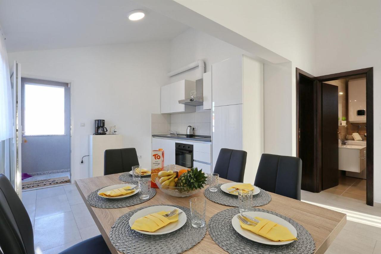 ויר Apartments Lisac מראה חיצוני תמונה