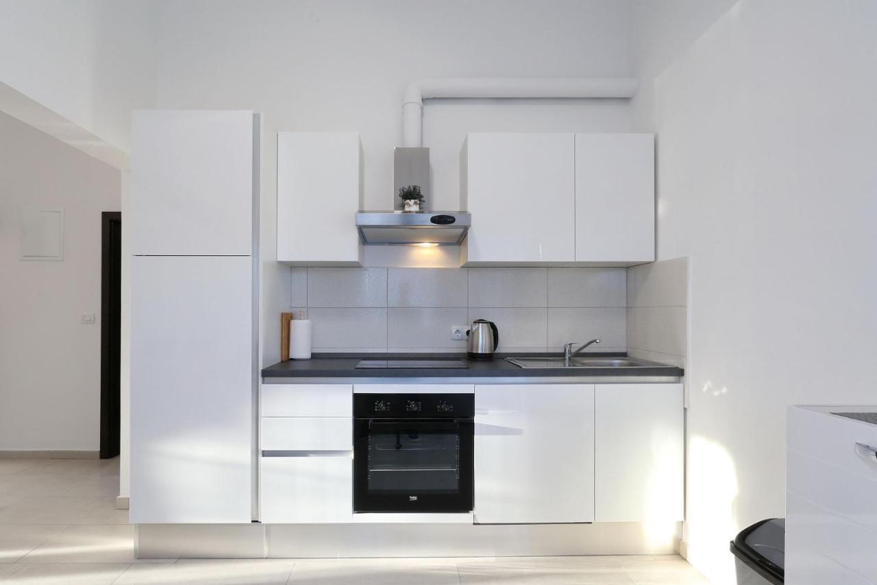 ויר Apartments Lisac מראה חיצוני תמונה