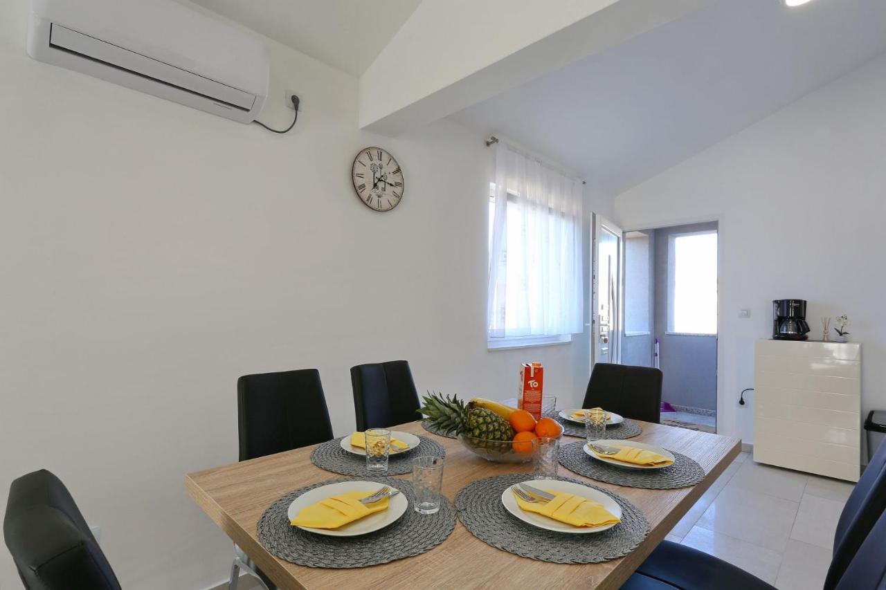 ויר Apartments Lisac מראה חיצוני תמונה